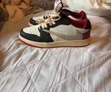 Nike Air Force 1 Low Mint Never Worn