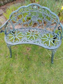 garden bench
