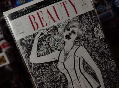 The Beauty ! First Issue ! Second Printing ! Black and White Cover Variant ! 2015 ! by Image Comics !