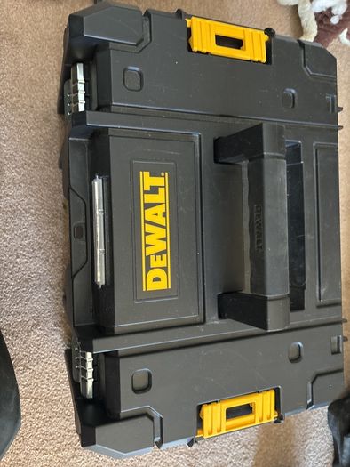 dewalt 3 piece kit with 3 batteries