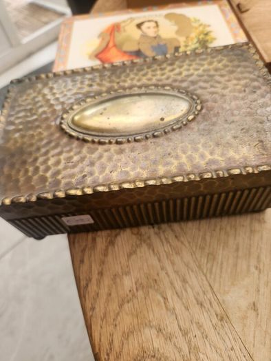 Cigar /cigarette boxes