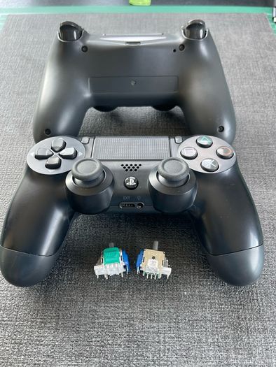 PS4 Controller DualShock 4 V2 Upgraded with TMR HallEffect Joysticks K-Silver J13 PRO+ - Original PlayStation 4