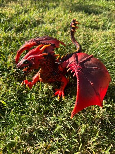 Schleich Eldrador Lava Dragon