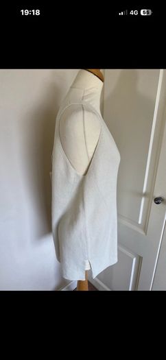 Cotton sleeveless vee top - 12-14 -  new