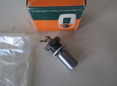 Citroen / Peugeot Oil Pressure Switch.