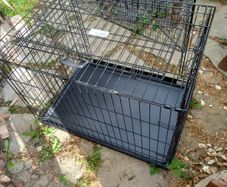 Dog crate