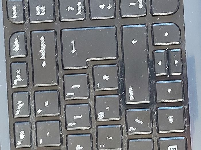 HP Pavilion G6, Intel Core i3-3110M, 2.4GHz, 6GB Ram, Windows 8, Opera, Chrome and VLC