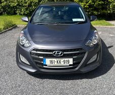 Hyundai i30 Deluxe 2016