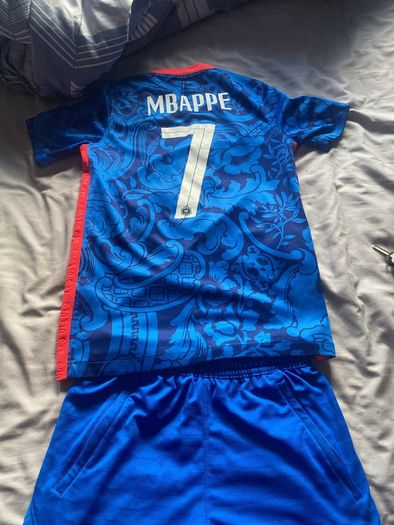 France Cillian mbappe jersey medium kids