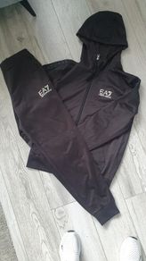 tracksuit