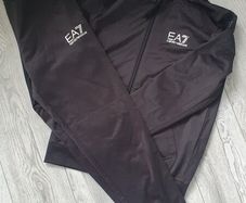 tracksuit