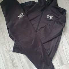 tracksuit