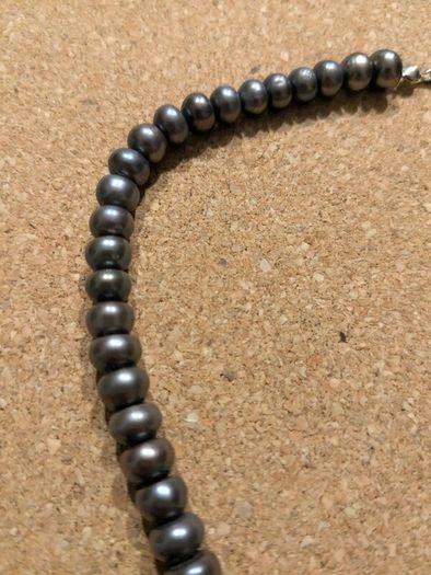 Natural pearls necklace