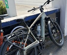 Giant Explore E+ 3 2026 XL Electric Bike As New 625Wh