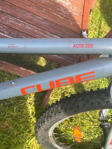 Cube child's bike