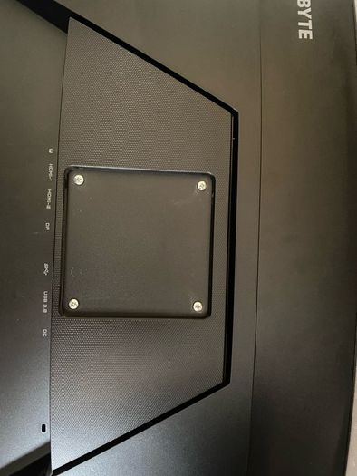 Gigabyte G32QC 32" Curved 165hz Gaming Monitor