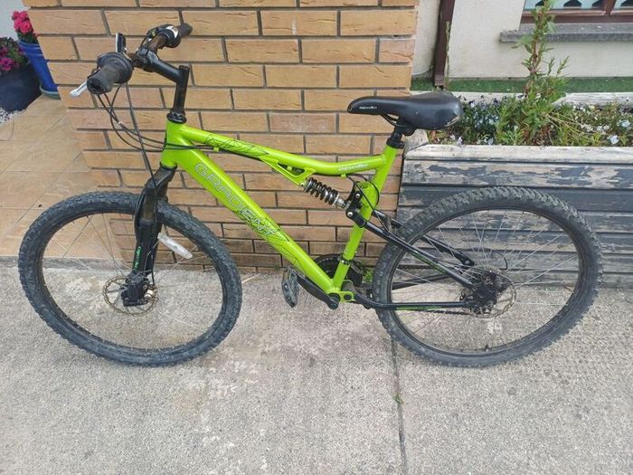 Gradient mountain bike