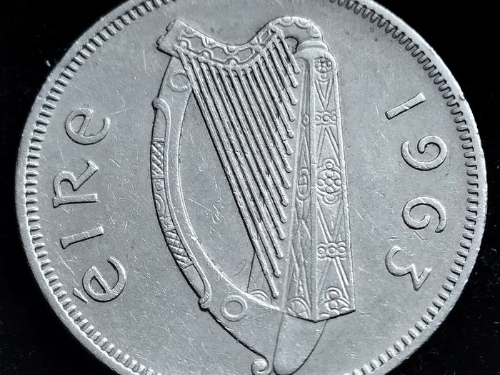 Ireland - 1963 - Florin - Salmon - KM.15a - [2454]