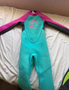 ONeill's wetsuit Rapture II Size 6