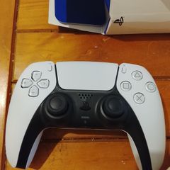 PlayStation 5 controller