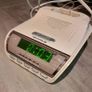 alarm clock radio Image 4