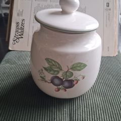 Vintage St Michaels Ashberry Jar