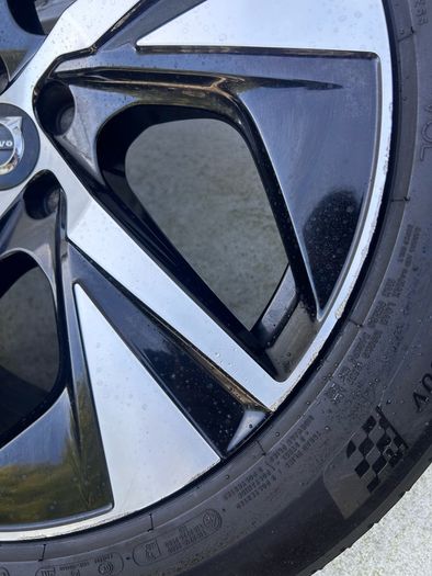 Genuine Volvo XC90 R Design 20" Alloy Wheels