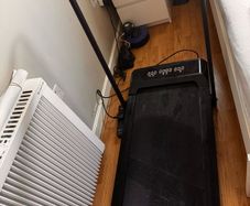 treadmill/ walking pad