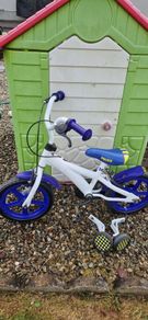 14" Kids bike with stabilisers