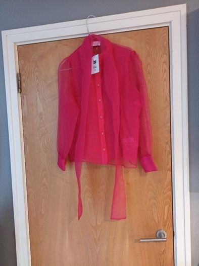 Savida  Nati Organza Blouse.  S.L - 14.   B.N.W.T