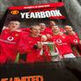 Manchester United Official Members' Yearbook 2003/04 Image 5