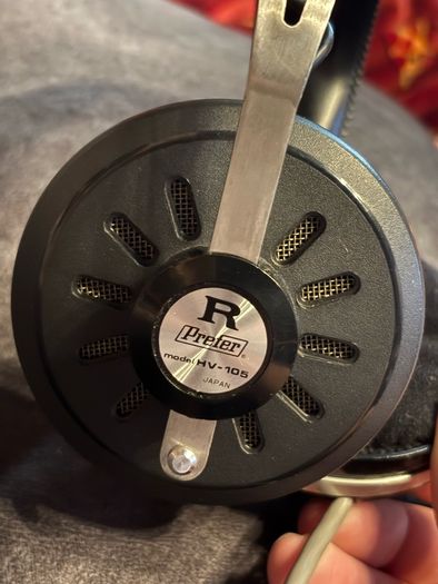 Prefer HV-105 hifi headphones