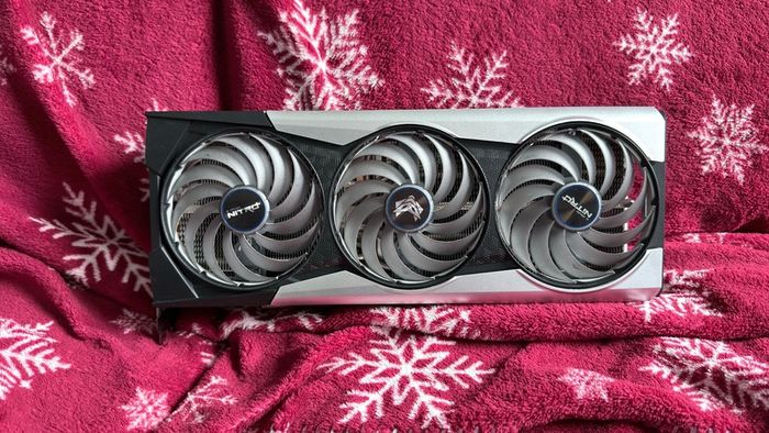 Sapphire Radeon 6950 xt Nitro + 16Gb