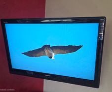 Toshiba TV 38in