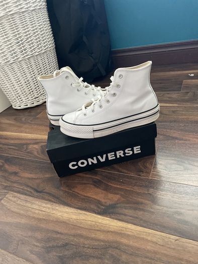 White converse
