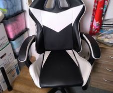 gaming chair
