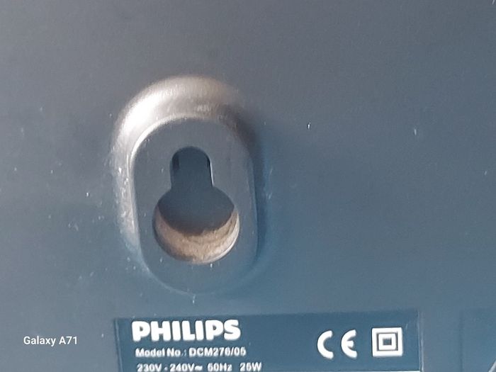 Phillips Micro System. Model DCM276-05, Radio,CD,Ipod,USB, etc, all working perfect and in excellent condition