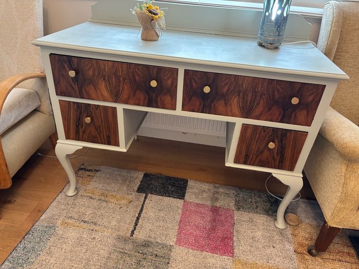 Vintage dressing table