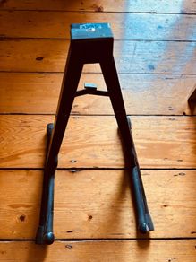Platinum foldable Guitar Stand