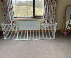 Babylo 4baby XXL baby stair gate and Mamia stair gate