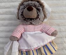 Gund Beatrix Potter Mrs Tiggy Winkle Hedgehog Plush Soft Toy approx. 10 Peter Rabbit Used Please see photos