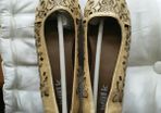 Tan shoes with low heel size 36 NEW