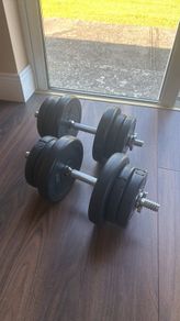 Adjustable Dumbbell Set