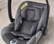 Cybex Platinum Cloud T i-Size infant car seat