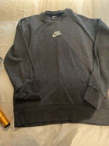 nike sweater