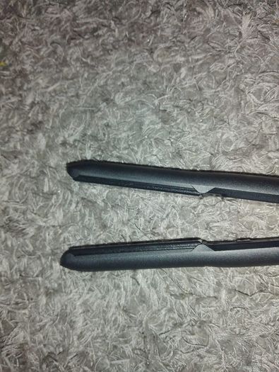 Hair straightener