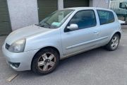 Renault Clio mk2 for breaking