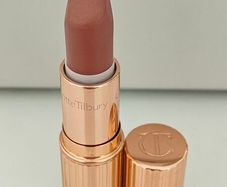 Charlotte Tilbury lipstick