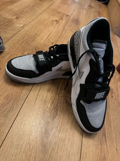 Air Jordan Legacy