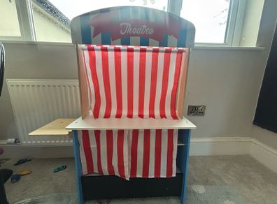 Kids Theatre or Shop Table